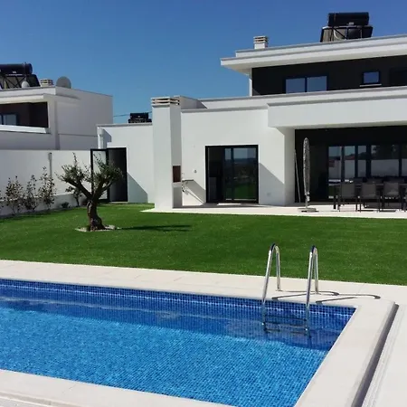 بيت للعطل Neue Moderne Mit Privatem Pool By Interhome Famalicão