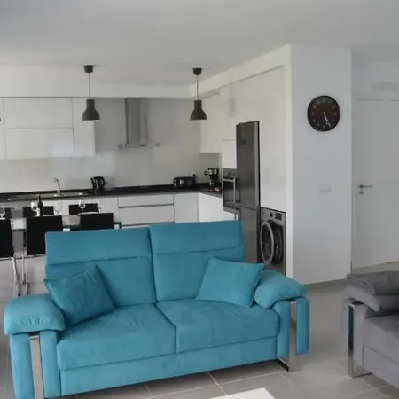 Holiday home Neue Moderne Mit Privatem Pool By Interhome *